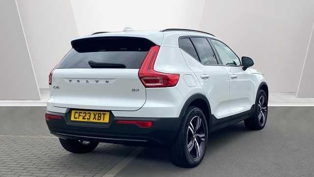Used Volvo XC40 Plus 194 HP (142 kW) 2024 SUV
