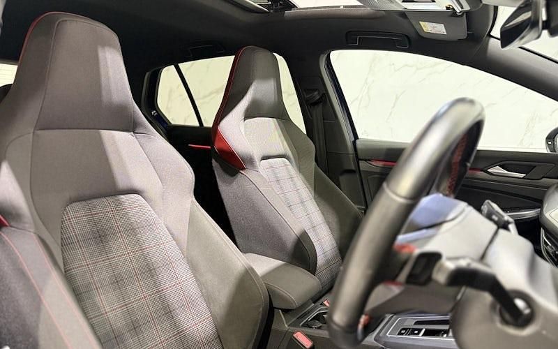 Used VW Golf VIII GTI 245 HP (180 kW) 2024 Hatchback