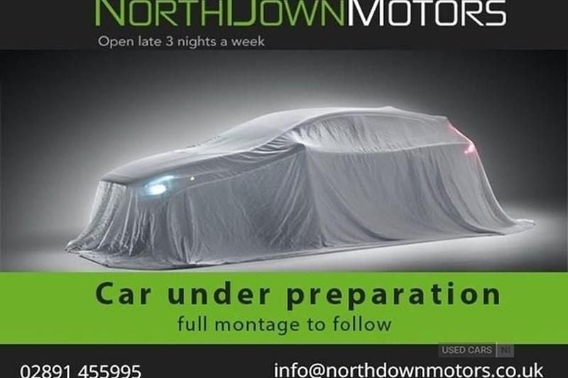 Used VW Touran SE 115 HP (84 kW) 2018 Silver MPV