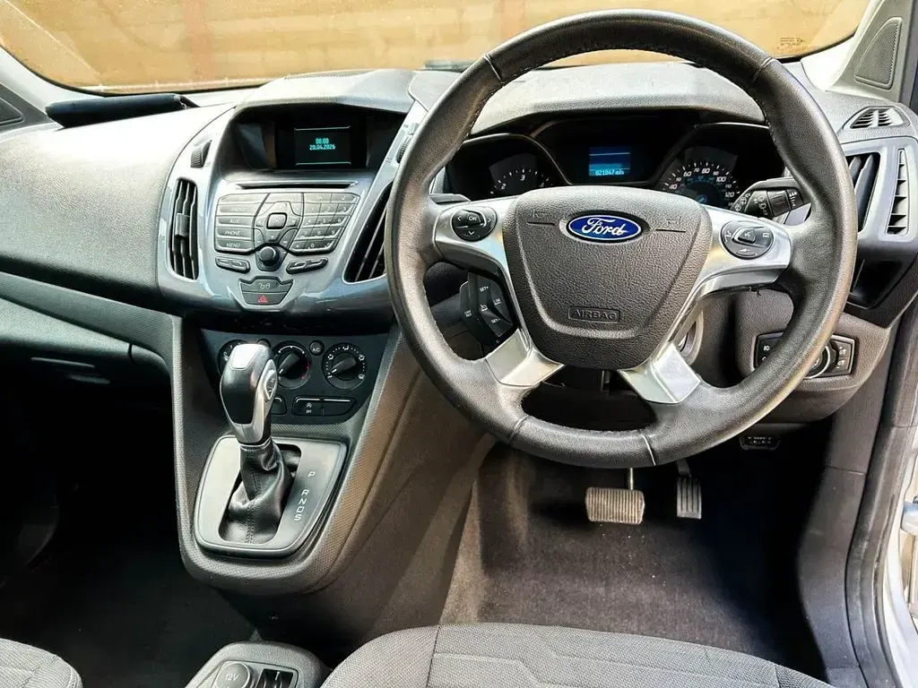 Used Ford Tourneo Connect Titanium 2017 Silver MPV