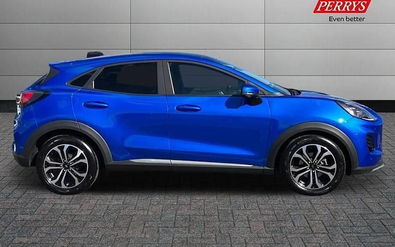 Used Ford Puma Titanium 125 HP (91 kW) 2025 Hatchback