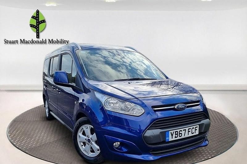 Used 2017 Ford Tourneo Connect Titanium MPV | £14,995 (Expensive) - Image 1/1