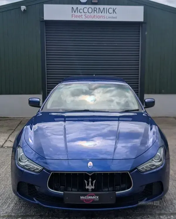 Used Maserati Ghibli 275 HP (202 kW) 2015 Blue Sedan