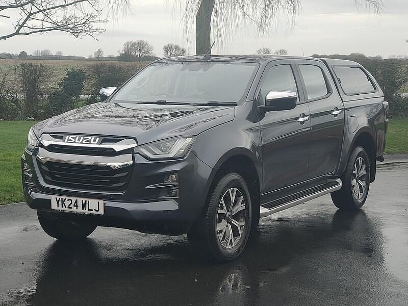 Used Isuzu D-Max 164 HP (120 kW) 2024 Grey Pickup