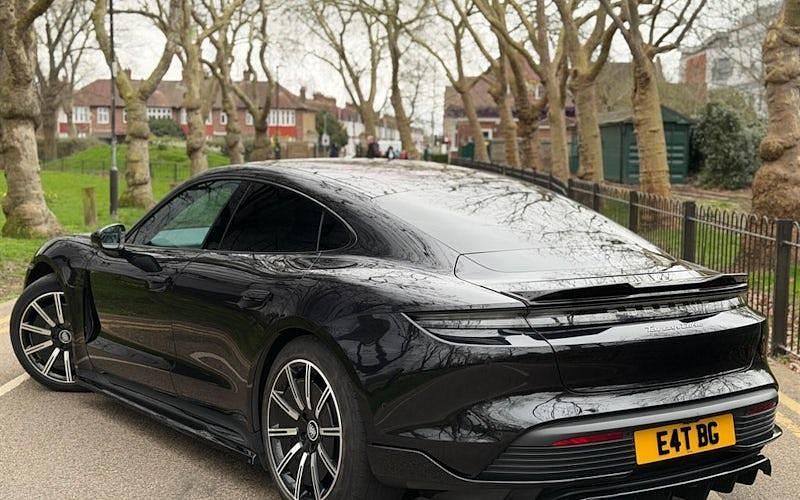 Used Porsche Taycan 500 kW (680 HP) 2023 Sedan