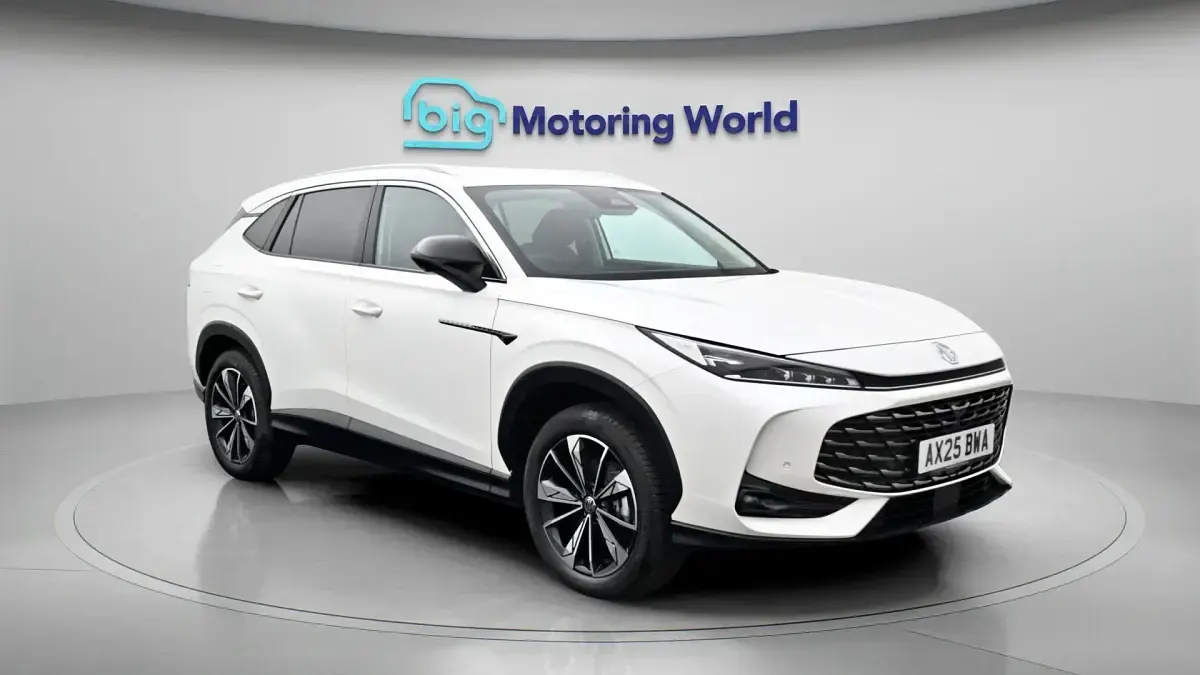 Begagnad MG HS Trophy 170 HK (125 kW) 2025 SUV
