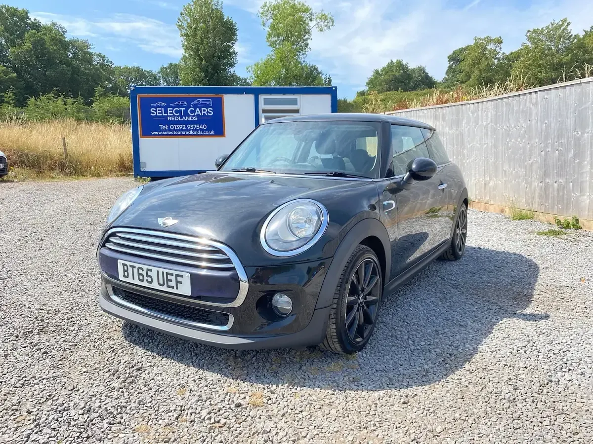 Used Mini Cooper Hatch 136 HP (100 kW) 2015 Black Hatchback