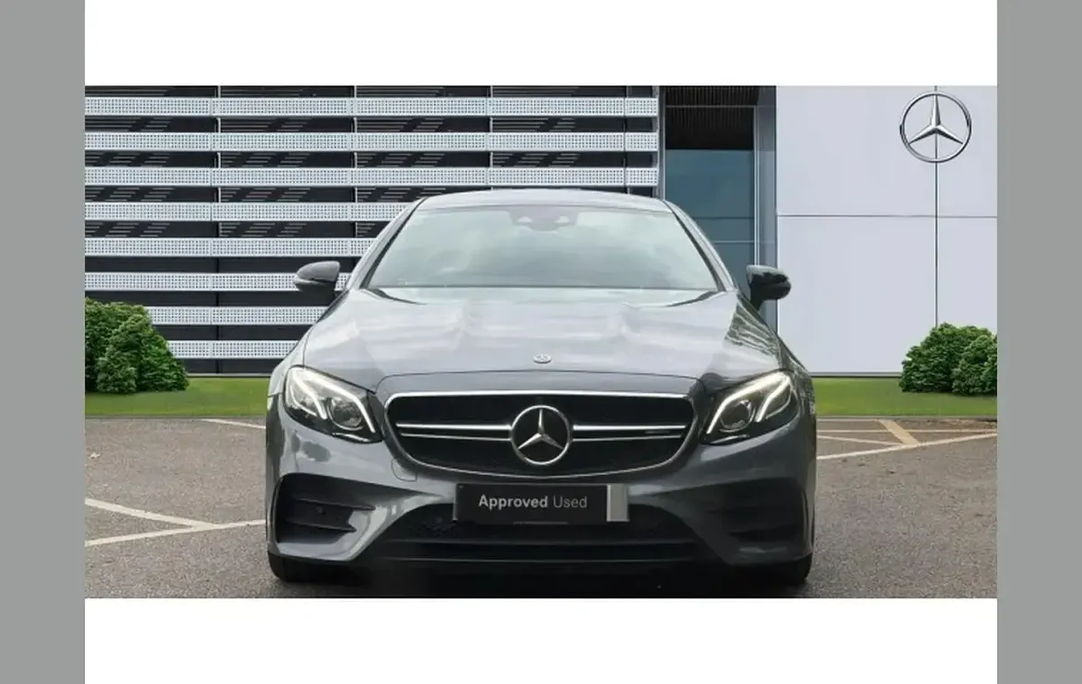 Käytetty Mercedes E53 AMG Premium 429 HP (315 kW) 2019 Harmaa Coupe - kaksiovinen