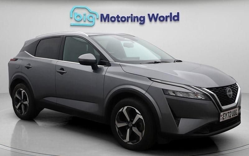 Used 2022 Nissan Qashqai N-Connecta SUV | £18,200 (Fair price) - Image 1/4