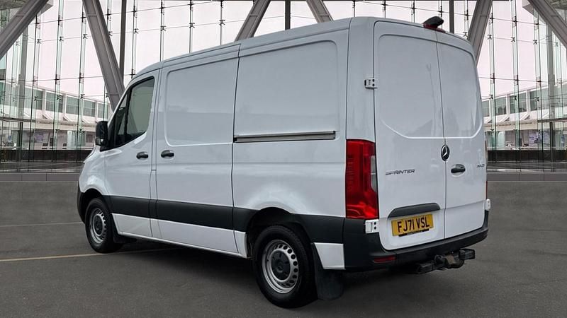 Begagnad Mercedes Sprinter Progressive 150 HK (110 kW) 2021 Vit Van