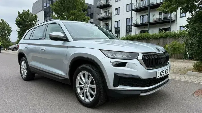 Used Skoda Kodiaq SE 150 HP (110 kW) 2023 Silver SUV