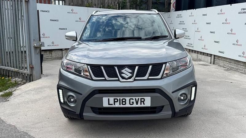 Second-hand Suzuki Vitara 140 CP (102 kW) 2018 Gri SUV
