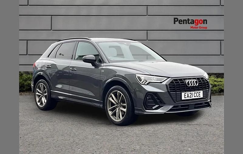 Used Audi Q3 Black Edition 147 HP (108 kW) 2021 Grey SUV
