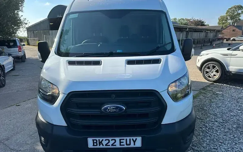 Used Ford Transit 131 HP (96 kW) 2022 White Van