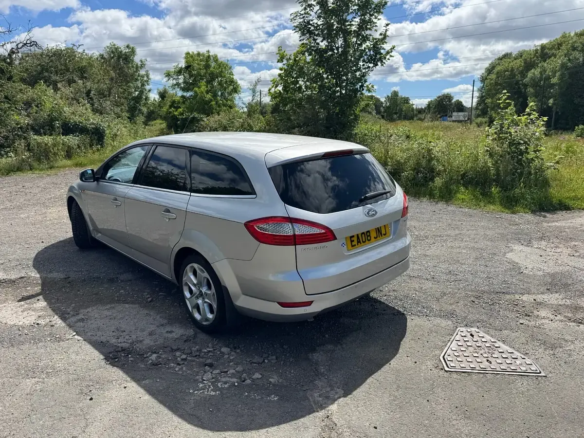 Used Ford Mondeo Titanium X 160 HP (117 kW) 2008 Silver Estate