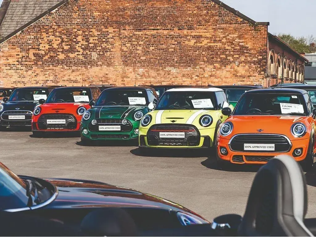 Used Mini Cooper Exclusive 136 HP (100 kW) 2020 Grey Hatchback
