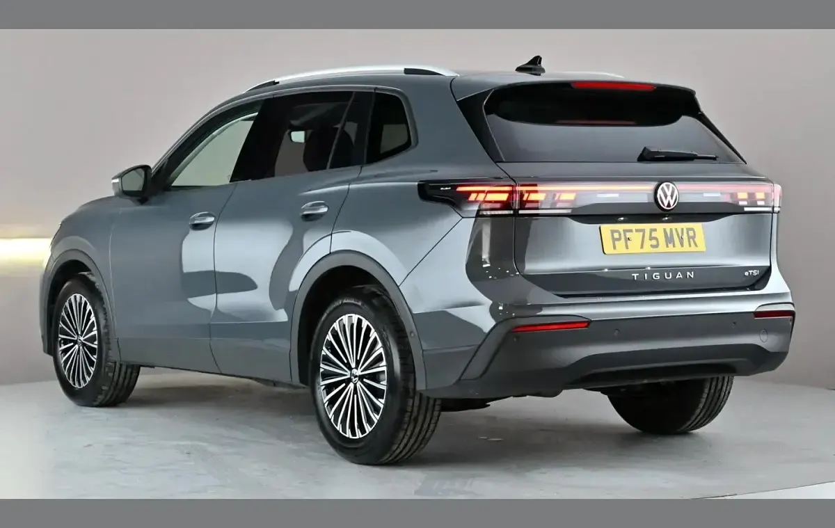 Used VW Tiguan Match 147 HP (108 kW) 2025 Grey SUV