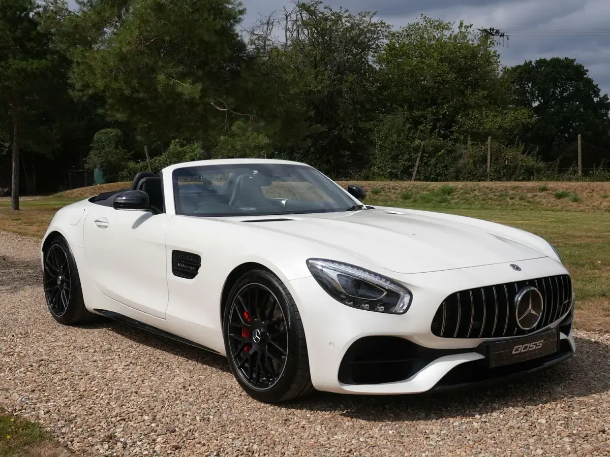 Used Mercedes AMG GT AMG 557 HP (409 kW) 2017 White Cabriolet