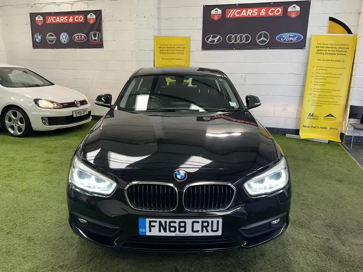 Used BMW 116 Comfort Edition 2018 Black Hatchback