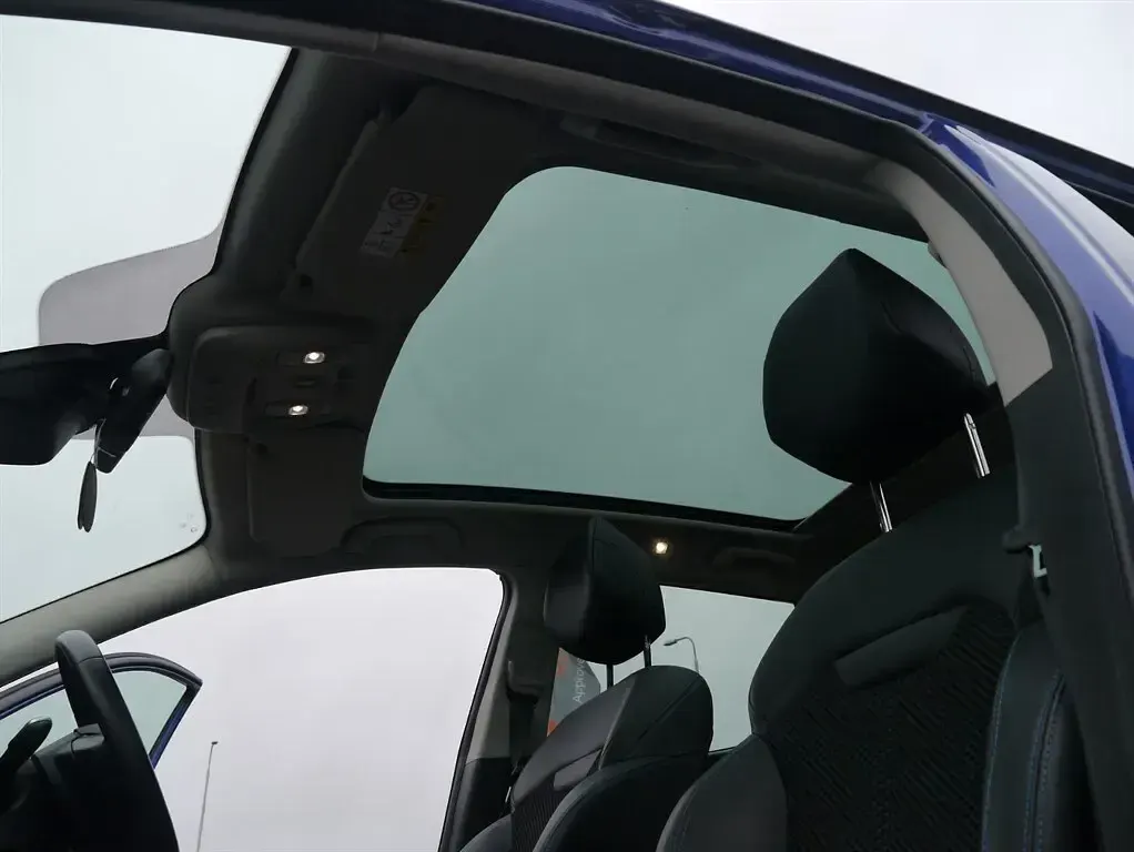 Used Renault Kadjar Version S 140 HP (102 kW) 2019 Blue SUV