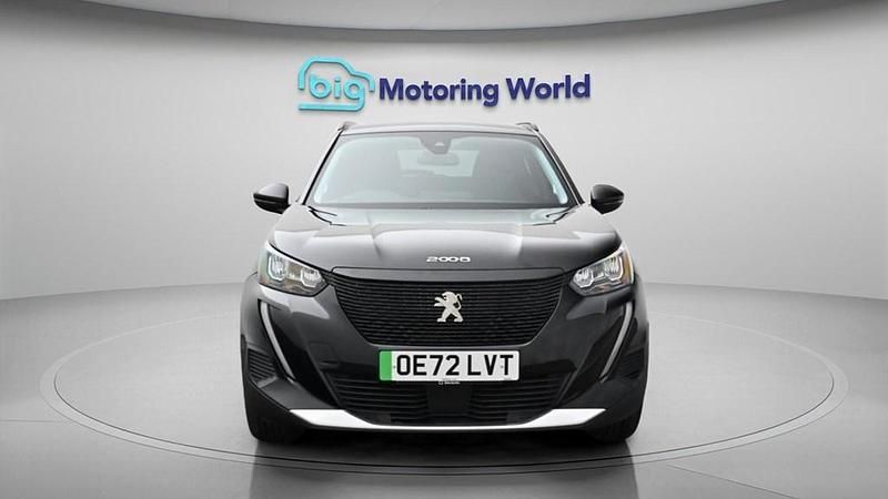 Used Peugeot e-2008 Active+ 100 kW (136 HP) 2022 SUV