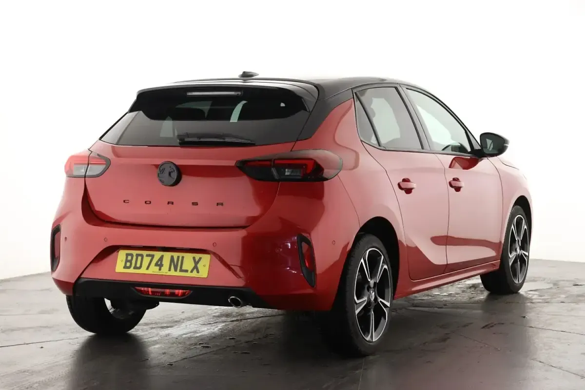 Used Vauxhall Corsa S 99 HP (72 kW) 2024 Red Hatchback
