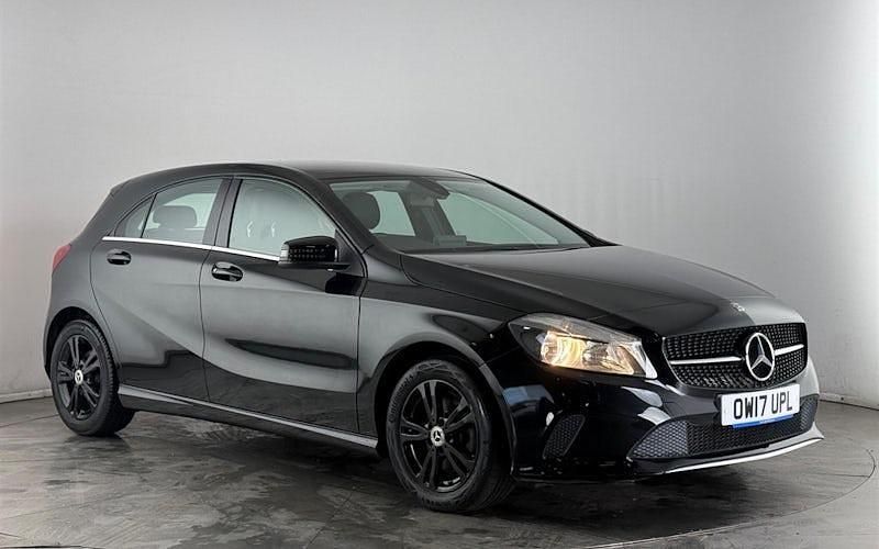 Used Mercedes A160 SE 102 HP (75 kW) 2017 Black Hatchback