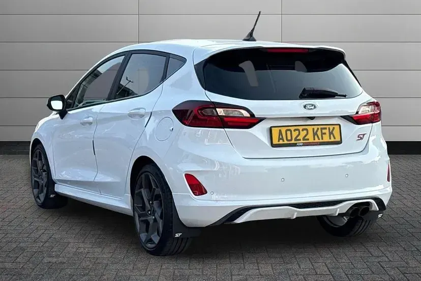 Used Ford Fiesta ST 200 HP (147 kW) 2022 White Hatchback