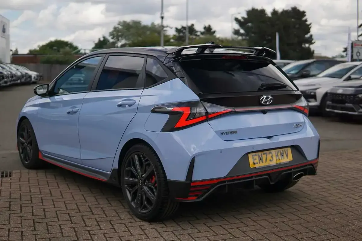 Used Hyundai i20 204 HP (150 kW) 2023 Blue Hatchback