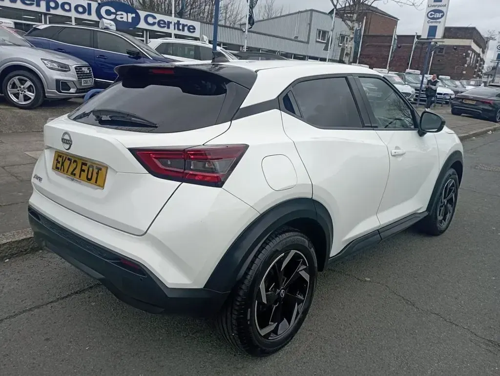 Used Nissan Juke N-Connecta 114 HP (83 kW) 2023 White SUV