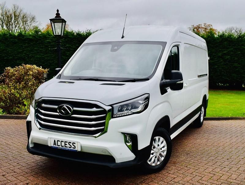 White Used 2023 Maxus V90 Van | £13,995 (Expensive) - Image 1/4