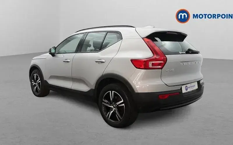 Used Volvo XC40 Plus 163 HP (119 kW) 2026 SUV