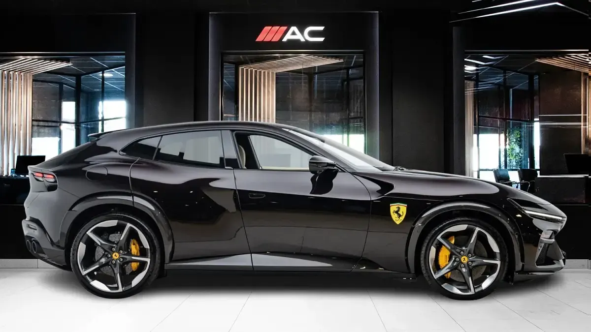 Used Ferrari Purosangue 725 HP (533 kW) 2023 Black SUV