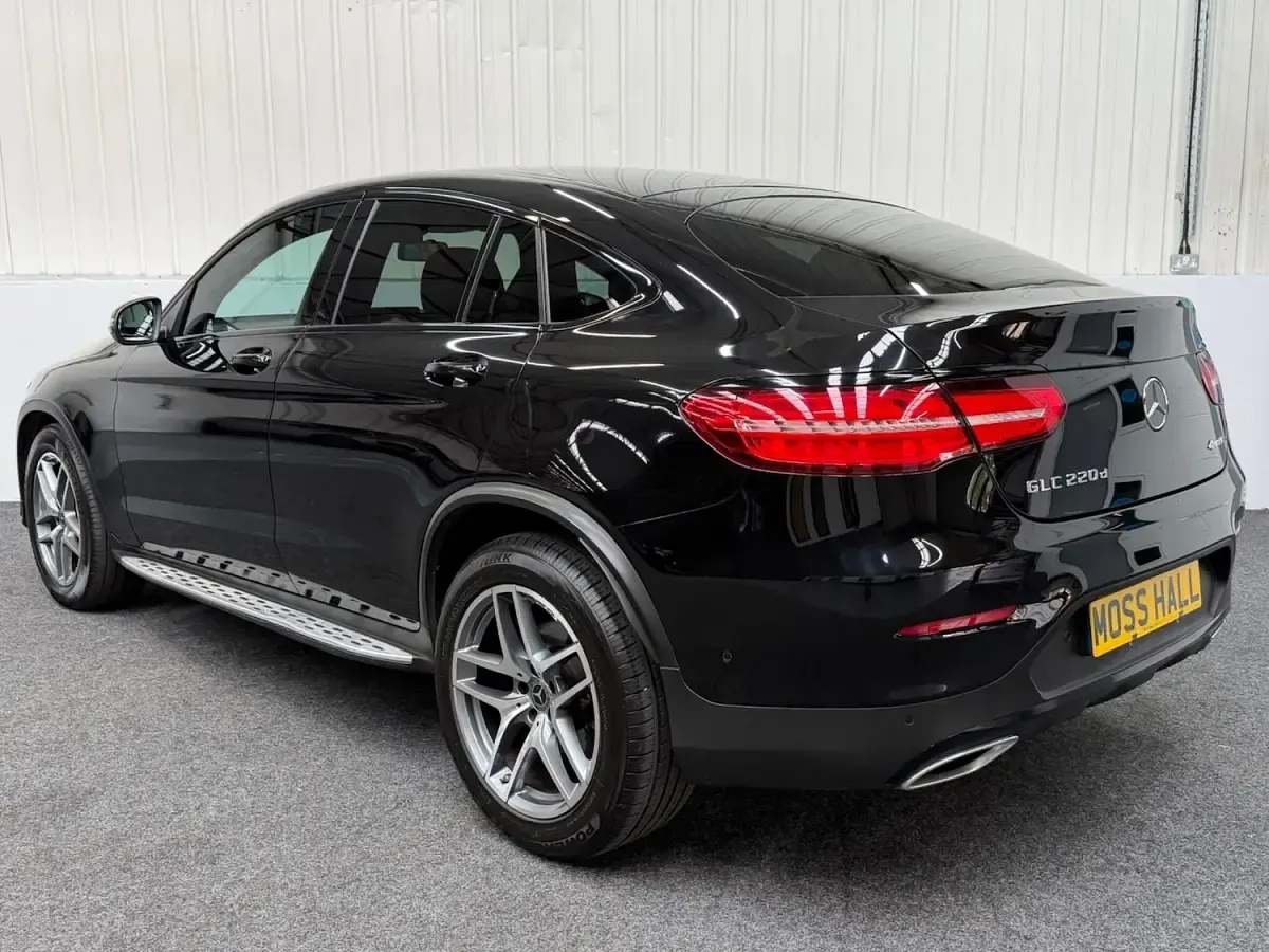 Used Mercedes GLC220 AMG line 167 HP (122 kW) 2019 Black SUV