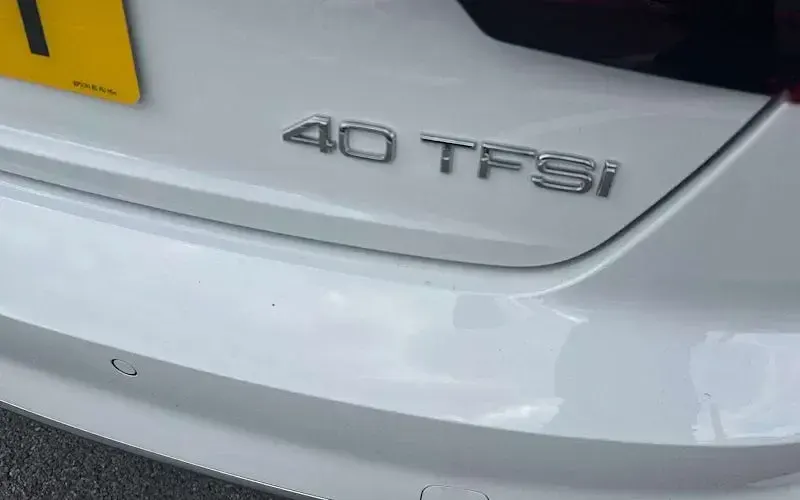 Used Audi A4 S-Line 204 HP (150 kW) 2024 White Sedan