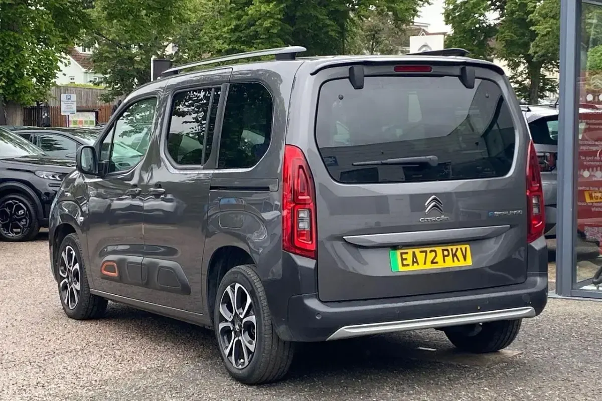 Used Citroën Berlingo XTR 98 kW (134 HP) 2022 Grey MPV