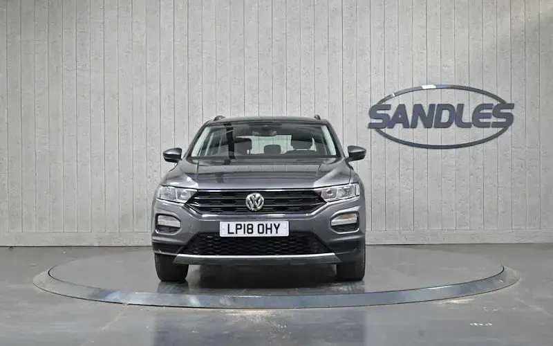 Used VW T-Roc SE 150 HP (110 kW) 2021 SUV