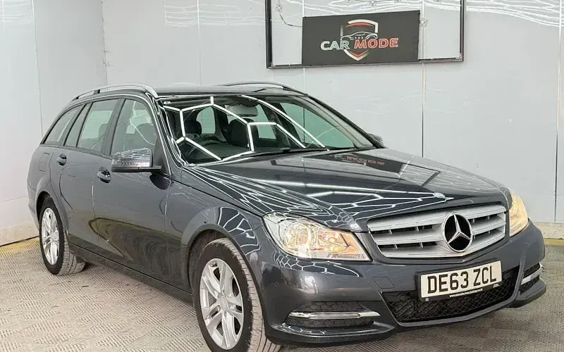 Used Mercedes C180 Executive 156 HP (114 kW) 2013 Estate