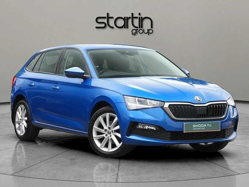 Race blue metallic Used 2021 Skoda Scala SE L Hatchback | £10,950 (Fair price) - Image 1/4