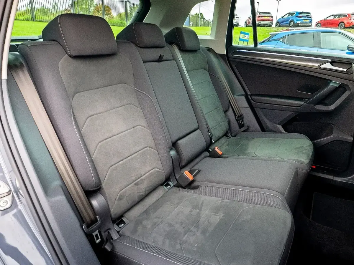 Used VW Tiguan Elegance 150 HP (110 kW) 2020 Dolphine grey SUV