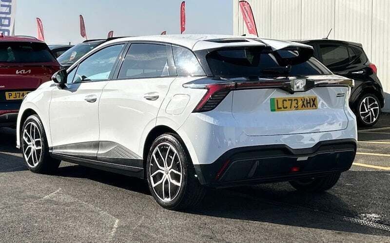 Used MG MG4 EV Trophy 150 kW (204 HP) 2024 Hatchback