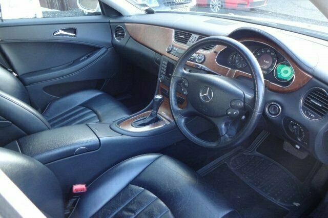 Begagnad Mercedes CLS320 2007 Sedan