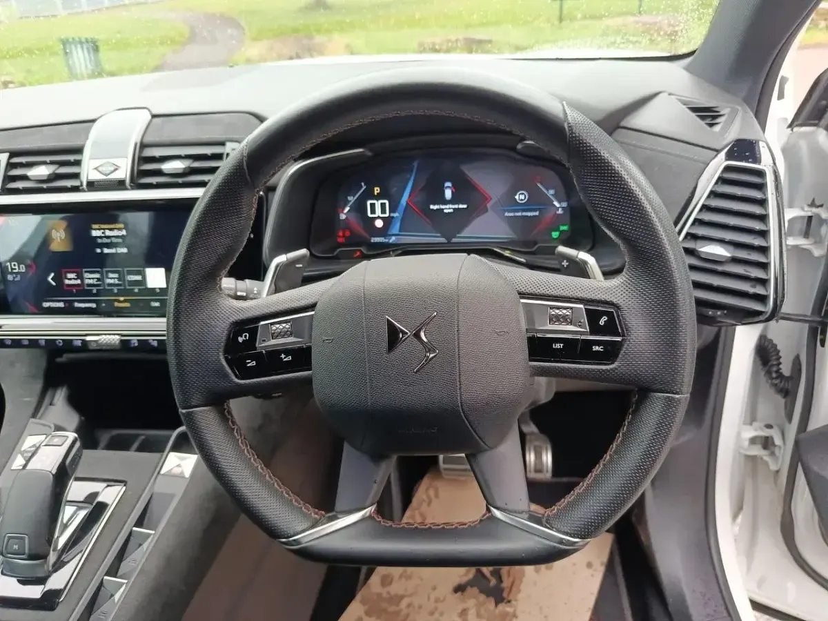 Used DS Automobiles DS7 Crossback Performance 179 HP (131 kW) 2021 White SUV