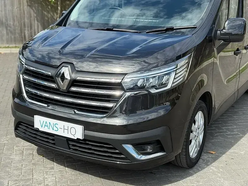 Used Renault Trafic 2024 Jet black