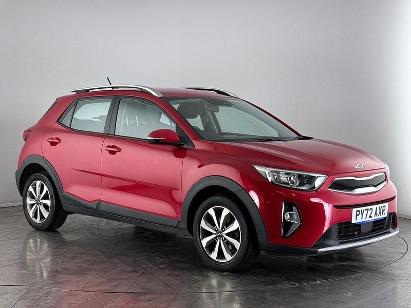 Red Used 2022 Kia Stonic SUV | £14,500 (Good price) - Image 1/4