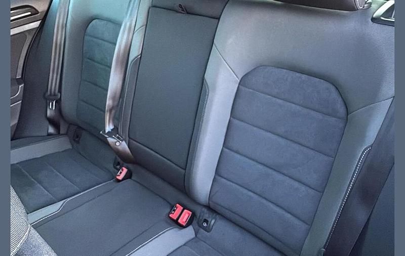 Silver Used 2018 VW Golf VII GT Hatchback | £12,299 (Good price) - Image 1/4