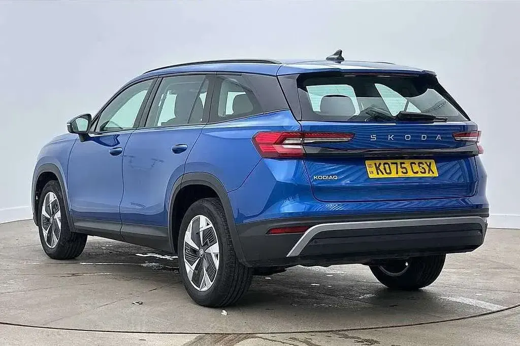 Used Skoda Kodiaq SE 150 HP (110 kW) 2026 Race blue metallic SUV