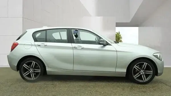 Used BMW 116 Sport Line 2014 Silver Hatchback