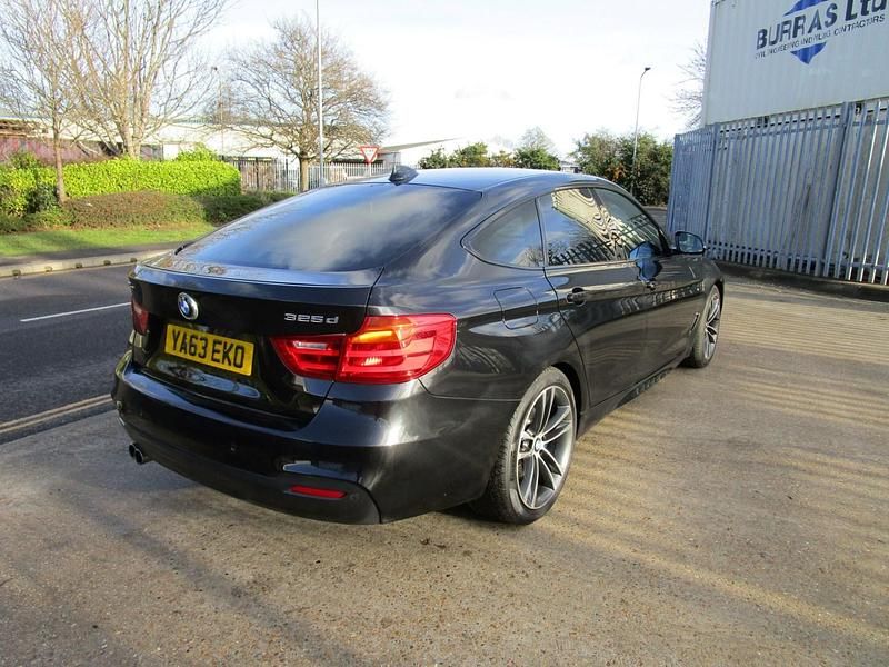 Used BMW 325 M Sport 218 HP (160 kW) 2014 Black Hatchback