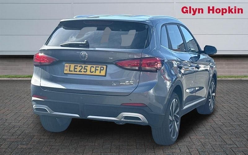 Usado MG ZS Trophy 196 HP (144 kW) 2026 SUV